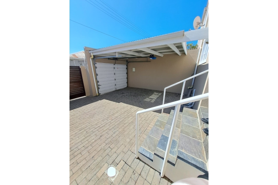 3 Bedroom Property for Sale in Observatory Western Cape